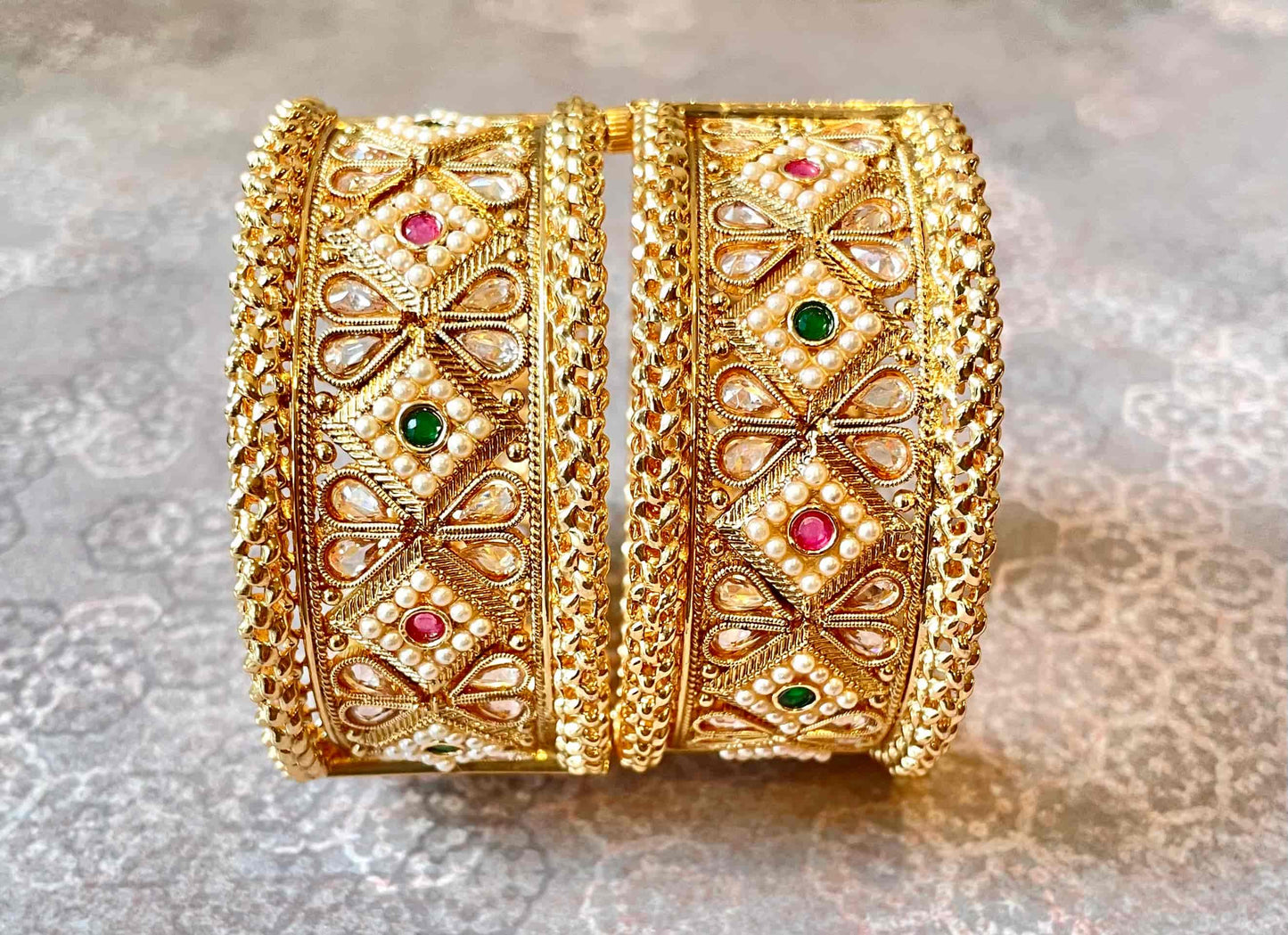 Colorful Kundan in Rajwada Style
